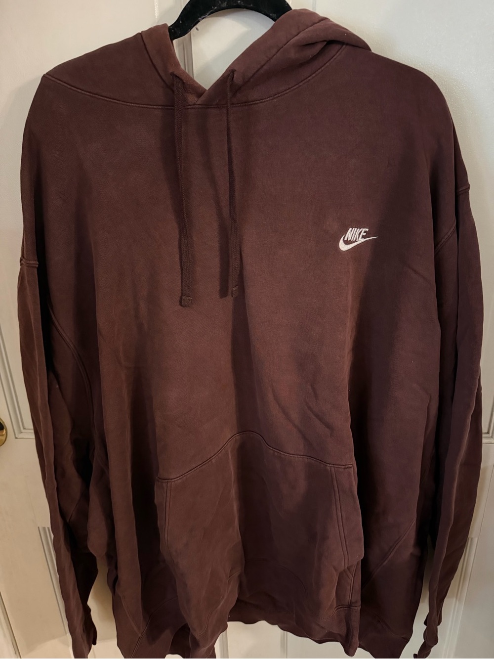 Nike Men's Brown Pullover Hoodie with Small Swoosh